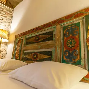 Apartment Iconic Stone, Izmir