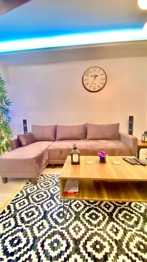Apartment Paksoys Bostanli Flat Lux And City Center Izmir